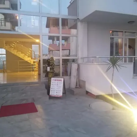 Kumkoey Homes 아파트호텔